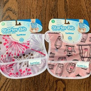 2 Bumkins starter bibs 6-9 mths